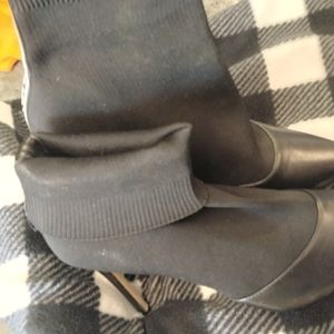 Micheal kors 71/2 soft top boots